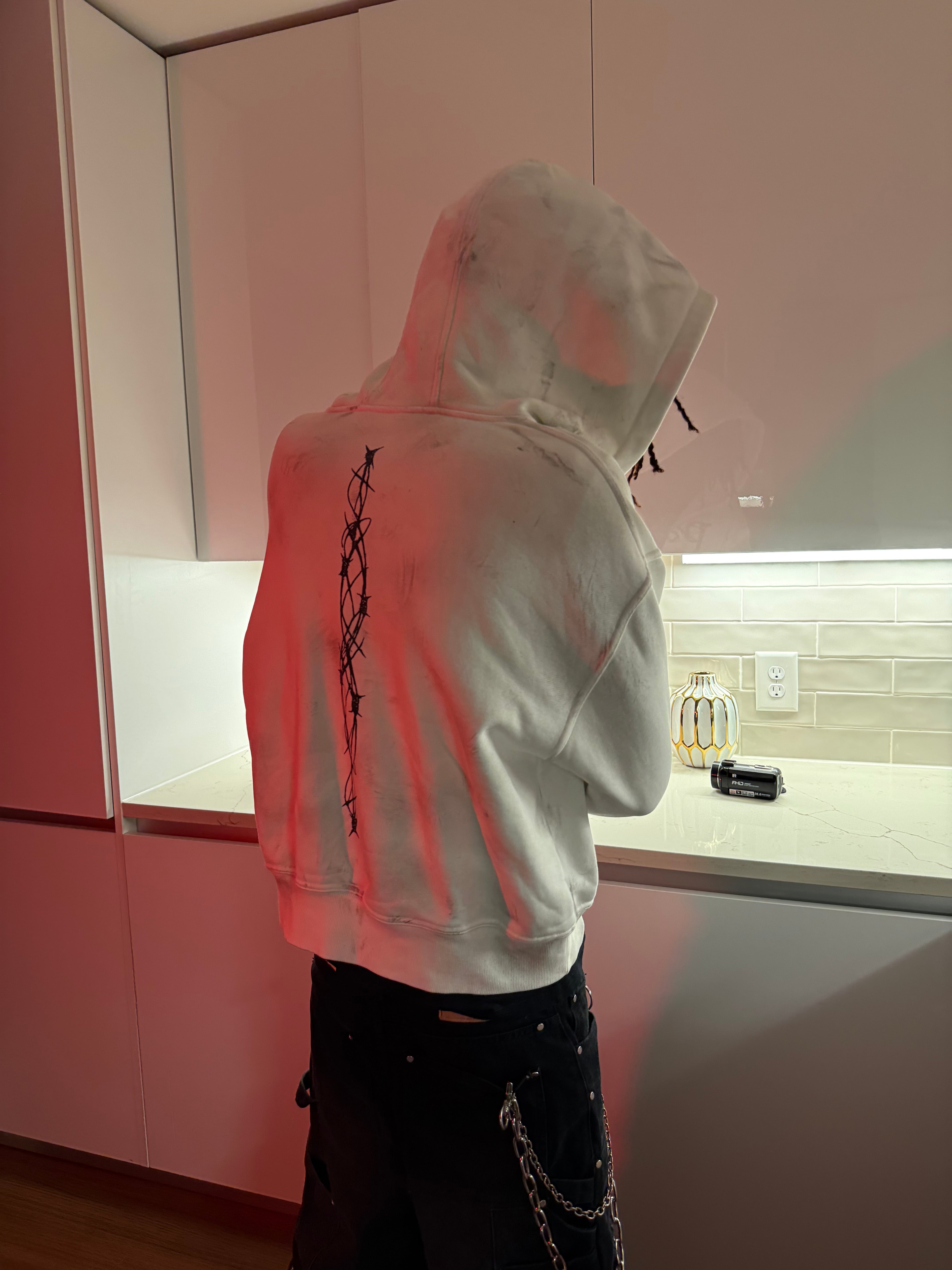 Painwire Zip-up Jacket